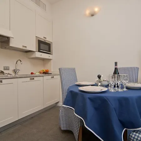Διαμέρισμα Sleeps 3 Pool T421409 *
